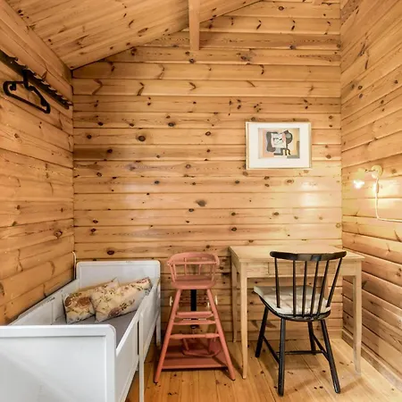 Holiday home In With Wifi